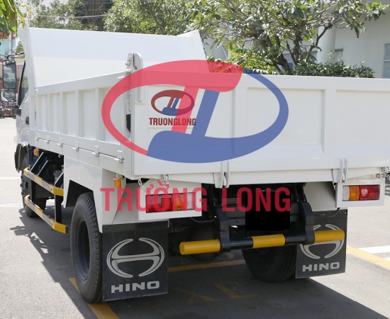 Xe Ben Hino Bửng Mở 3 Khối 5, Tải Cho Phép 4 Tấn 5  